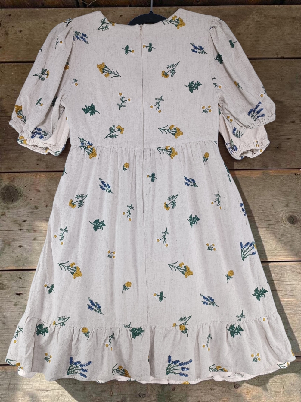 Kourt Midi Dress Med Embroidered Floral Puff Sleeve Pockets Cottagecore Prairie - Picture 3 of 13